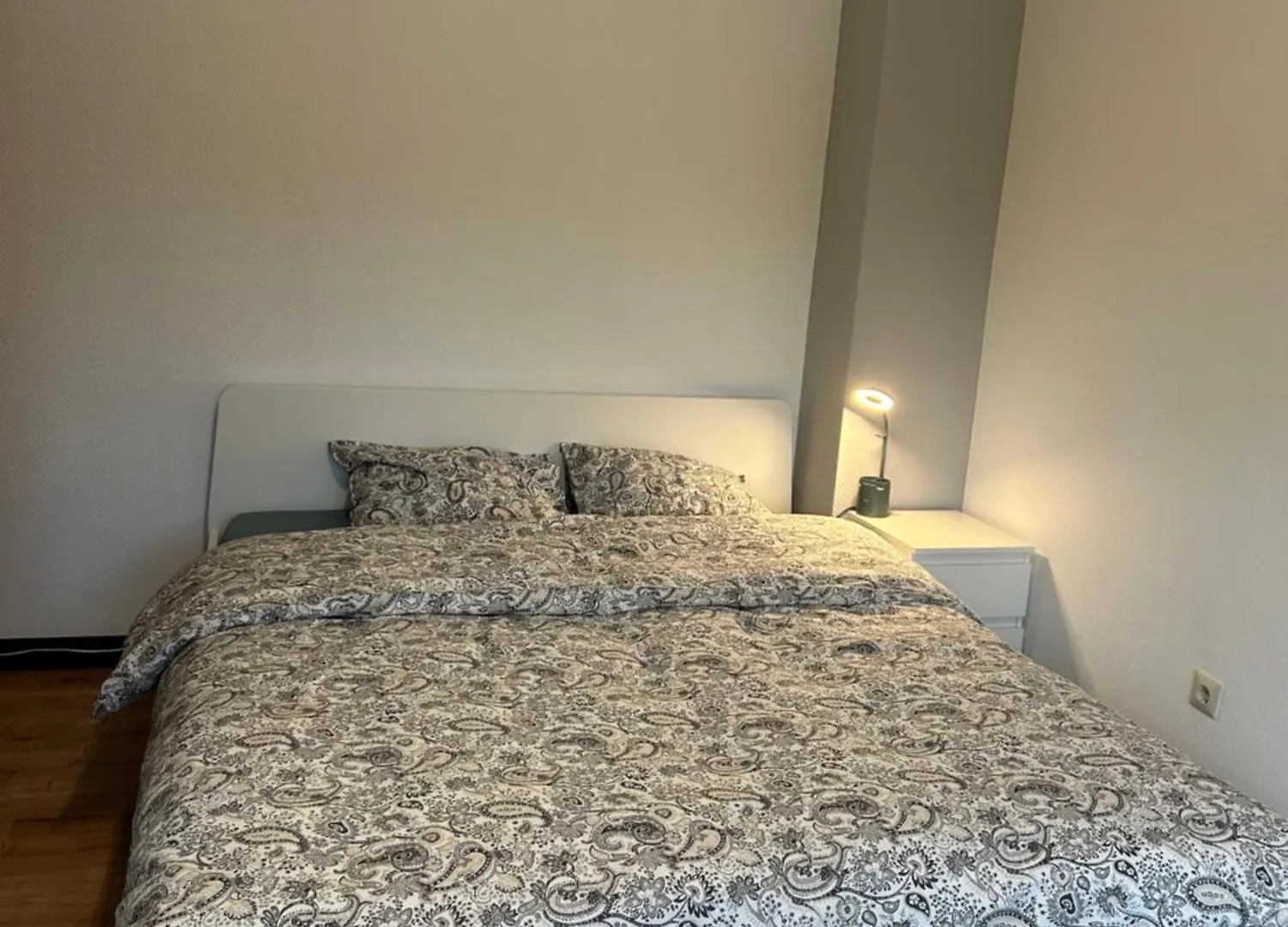 Chambre Double A Niederkorn Differdange