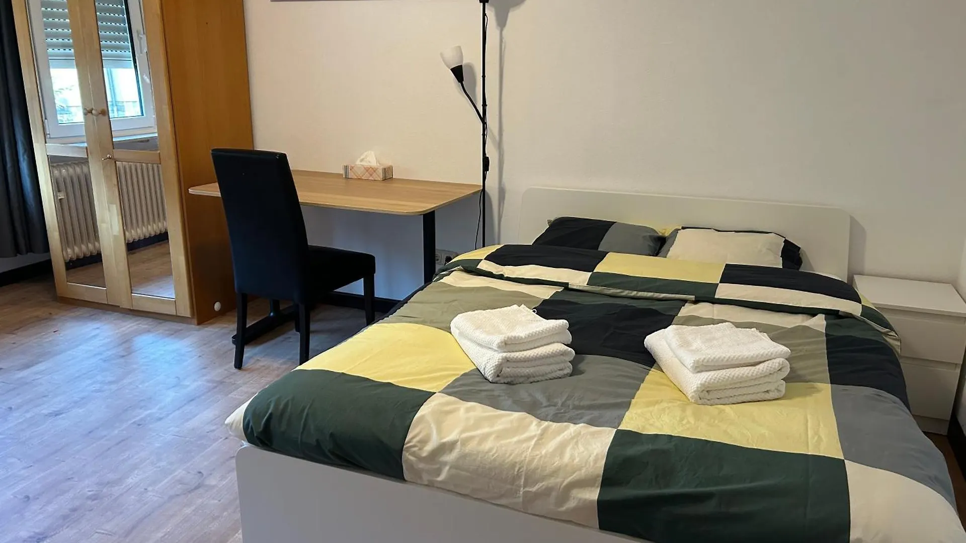 Chambre Double A Niederkorn Differdingen Luxemburg